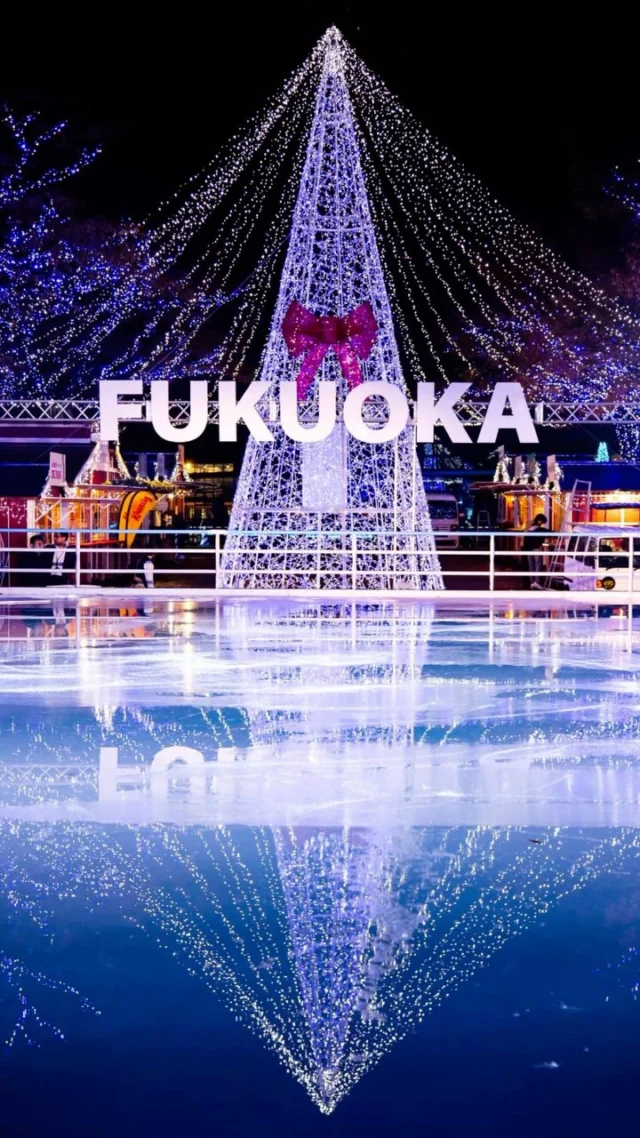 .
クリスマスも近づいてきましたね🎄🎁
福岡の街もきらびやかなイルミネーションにあふれ、クリスマスムードは最高潮です✨

そんななか、今年初めての開催となる『シーサイドももち ICE SKATING PARK』をご存知ですか❓
福岡タワー前広場に屋外スケートリンクが登場し、クリスマス〜年末年始〜バレンタインまでイベントが開催されております✨

15万球の美しい光の中に、非日常を感じさせるアイススケートリンク、そして美味しい料理たち🍗もちろん、ホットワインもあります☕️

ぜひ、クリスマスの思い出に足を運んでみてはいかがでしょうか❓

------—-—-—-—-—
かなでるでは、今回のイベントに関しての撮影協力をさせていただいております。
屋外、屋内に関わらずイベント撮影などのご相談はDMより承っております。お気軽にお問い合わせください。
———-—-—-—-—

#自分史 #かなでる #シニアフォト #福岡イベント #クリスマスマーケット #福岡タワー #イベント撮影